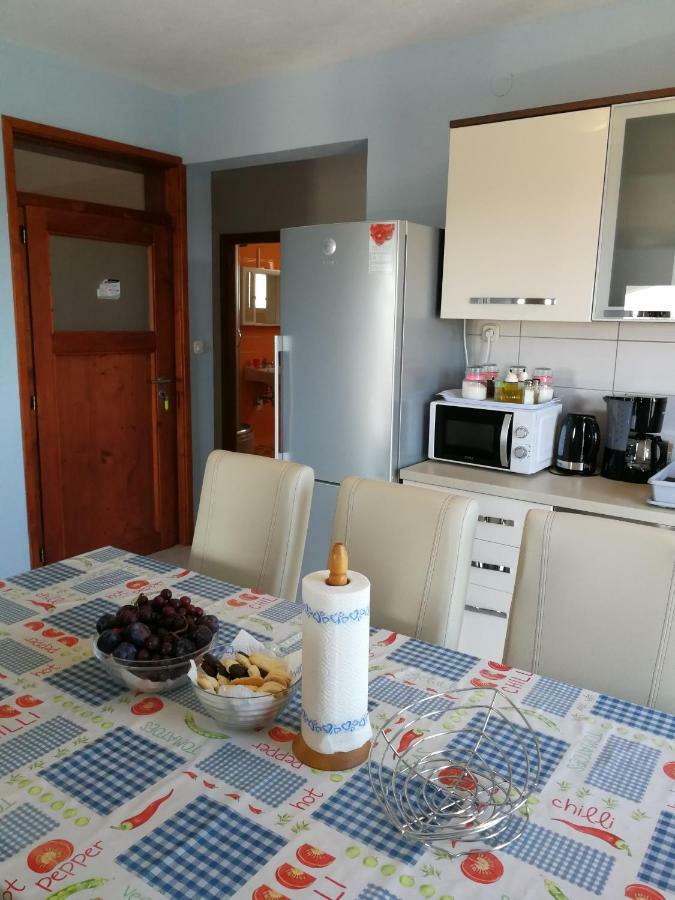Apartments N&M Sukosan Bagian luar foto